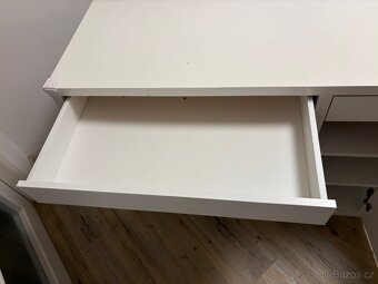 Psací stůl IKEA Micke bílý - 3