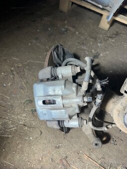 Přední náprava Suzuki Jimny - 3