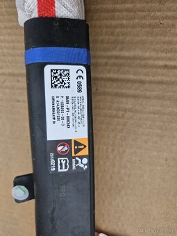 Tesla model S do 2016 hlavový airbag pravý - 3