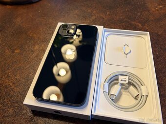 Iphone 13 Midnight (černá) - 3