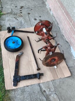 Prodám rotavátor na TERA VARI. - 3