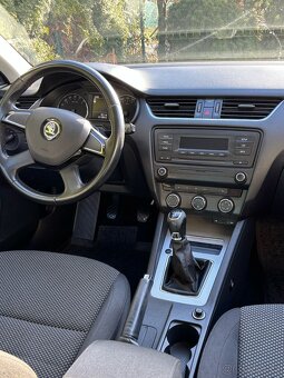Prodám Škodu Octávia 3 s naftovým motorem 1.6 TDi - 3