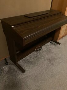 Prodám digitallni piano Fox - 3