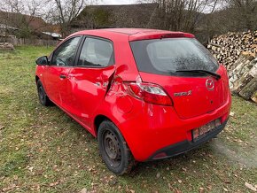Mazda 2 rok 2009 - 1,4D-50kw-DIESEL -náhradní díly - 3