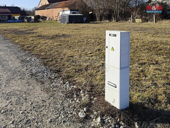 Prodej pozemku k bydlení, 751 m², Kunín - 3