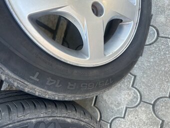 Prodám alu kola Peugeot 175/65 r14 - 3