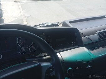 Tgx 440 - 3