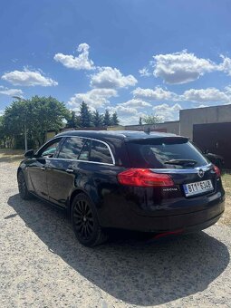 Opel Insignia SportTourer prodám - vyměním - 3