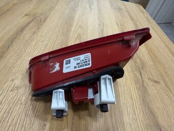 Levé zadní světlo Audi A5 8T0 945 093 C 2013 - 3