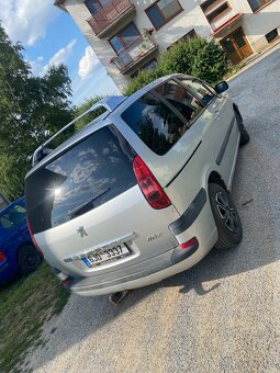 Peugeot 807 - 3