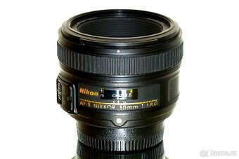Nikon AF-S Nikkor 1,8/50mm G + UV Kenko 58mm - 3