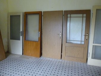 VNITŘNÍ DVEŘE, LÍTAČKY - 3