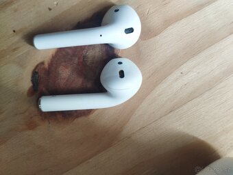 Airpods 2.Generace - 3