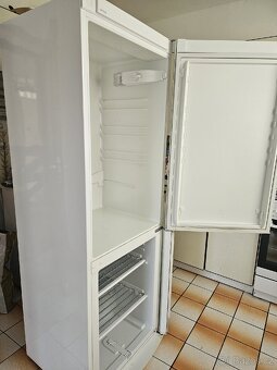 Lednička Elektrolux EN3400AOW - 3