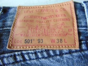 Levi Strauss - 3
