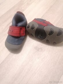 První barefoot botičky, v. 19, stélka cca 11,5 cm - 3
