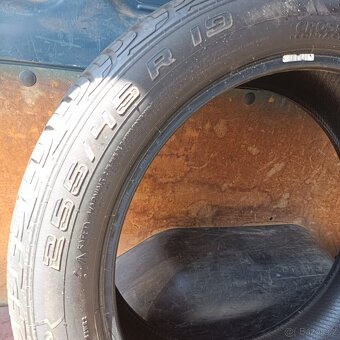 Pneu Continental Cross Contact 255/45/R19 - 3