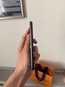 iPhone 11 (64GB/Černy) - 3