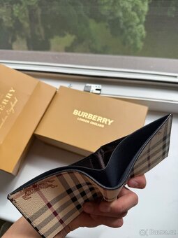 Burberry penězenka - 3