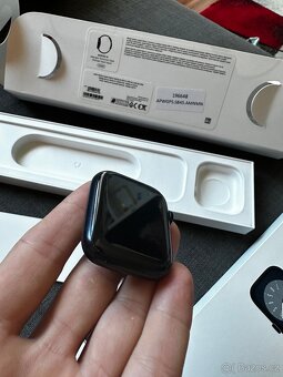 Apple Watch 8 - 3
