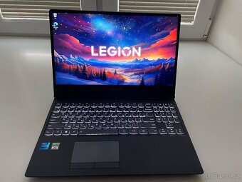 Herní notebook Lenovo Legion- I7-9750H-16-RAM-RTX-2060-6GB-S - 3