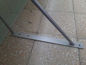 Držák na prádlo / držák prádelních šňůr - 3