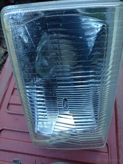 Prodám světla na veterán Ford Taunus - 3