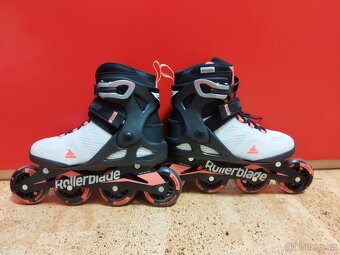 Kolečkové brusle MACROBLADE 80 W - Rollerblade - 3