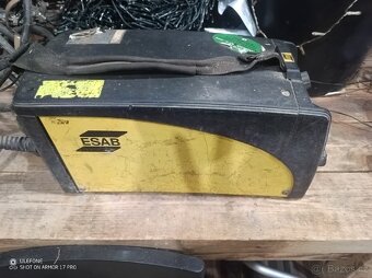 Prodám profesionální svářečku Inventor esab arc201i - 3