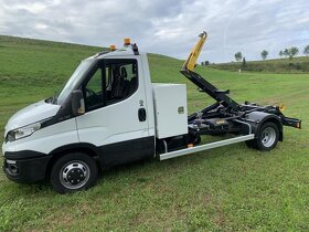 Autobazar užitkových vozů sklápěčů a nosičů kontejnerů - 3