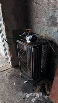 Kamna na vyjety olej - 3