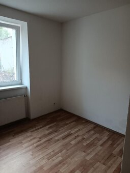 Pronájem bytu 1+KK - 3