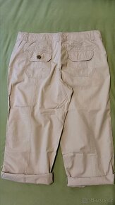Dvoje 3/4 letní kalhoty, vel. 42 - 3