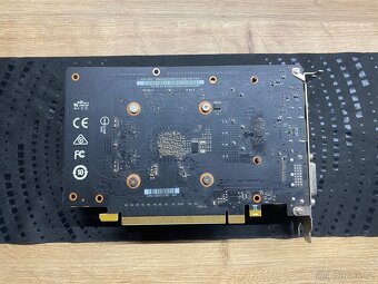 MSI GeForce GTX 1650 VENTUS XS - 3