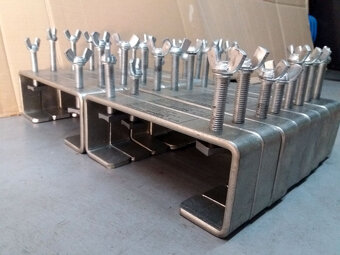 C háky 20 cm pro průměr trubky 45-50 mm, EUROLITE - 3