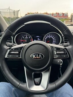 Cee’d Sporty Wagon 1.6 CRDi MHEV Gold+ A/T - 3
