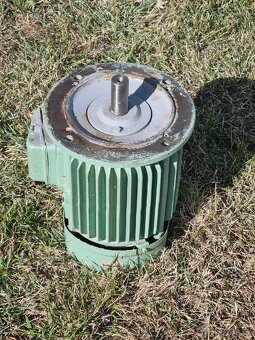 Asynchronní 3f motor 2,2 kW, 1440 ot. - 3