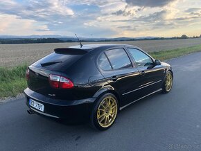 Seat Leon Cupra R - 3