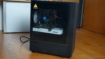 levné herní PC i5 Win 10 - 3