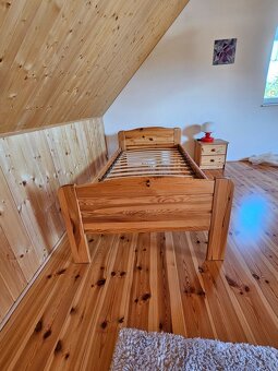 Prodám postel z masivu - 3
