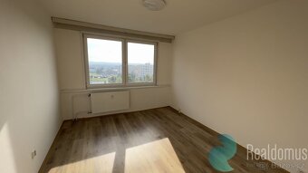 Pronájem, byt 1+1, 49 m2, balkon, ul. Netolická, České Buděj - 3