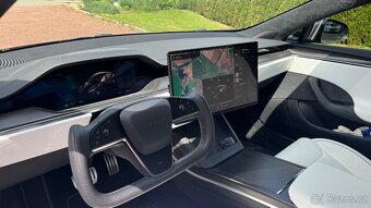 Tesla Model S PLAID 1000koní v provozu 2024 - 3