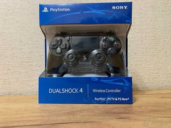 Ovladač PS4 - 3