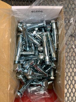 Fischer Kovové hmoždinky - 3