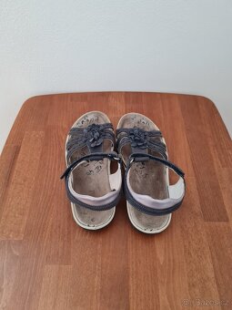 Dívčí sandály zn. Primigi vel.35 - 3