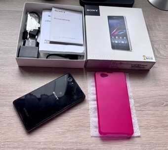 Sony Xperia Z1 Compact 16gb černý- kompletní balení. - 3