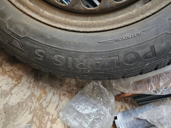 Barum Polaris 5 215/60 R16 99H - 3