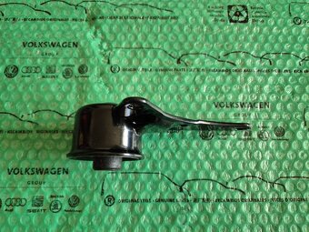 držák uložení převodovky Škoda Felicia 1.3 6U0199427A - 3