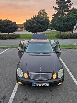 Mercedes-Benz W211 E200 - 3