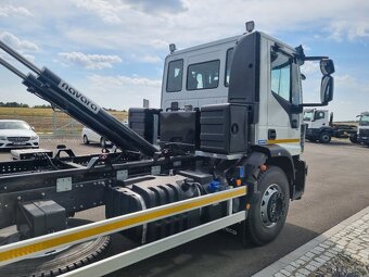 NOVÉ IVECO 180E28 EUROCARGO NOSIČ KONTEJNERU 10T - 3